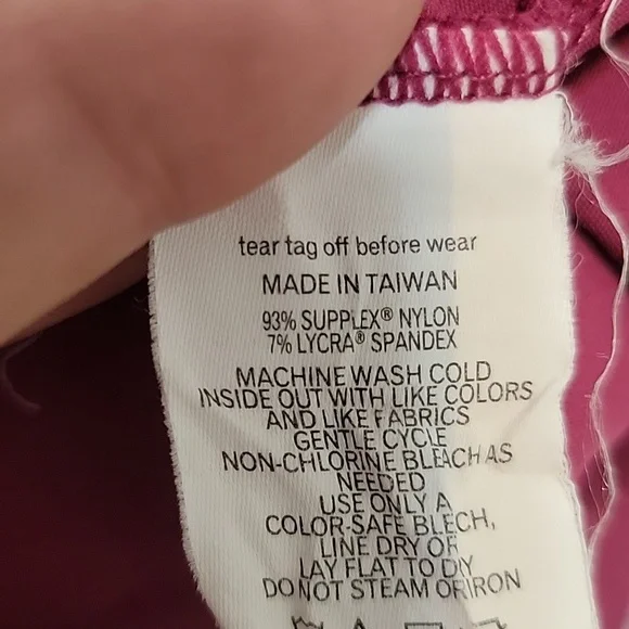 ☘️3/$30 🆕️ prAna Hope Tank - Picture 8 of 8